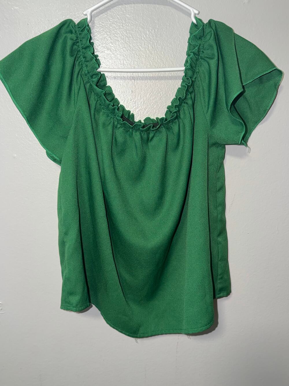 Shein Green Short Sleeve Blouse Ruffle Scoop Neck Flutter Sleeves
